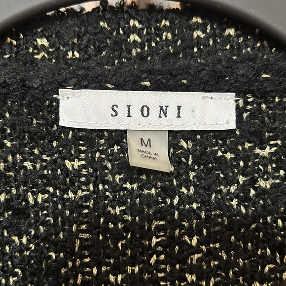 Black and Metallic Gold Knit Lady Jacket - Picture 5 of 5